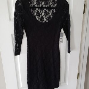 LBD lace 3/4 sleeves beautifully fitted